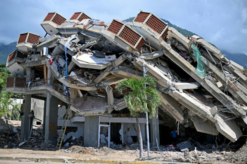 Venezuela Earthquake Amputees Face High Prosthetic Costs in Economic Crisis