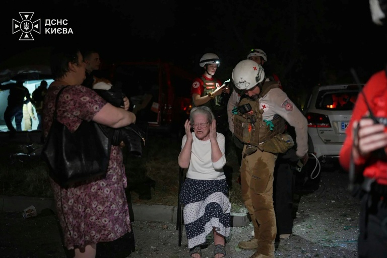 Russian strikes kill nine in Kyiv region