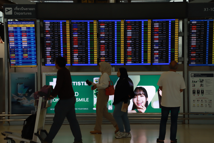 Verkehrsbehinderungen am Flughafen Suvarnabhumi vom 31. August bis 7 ...