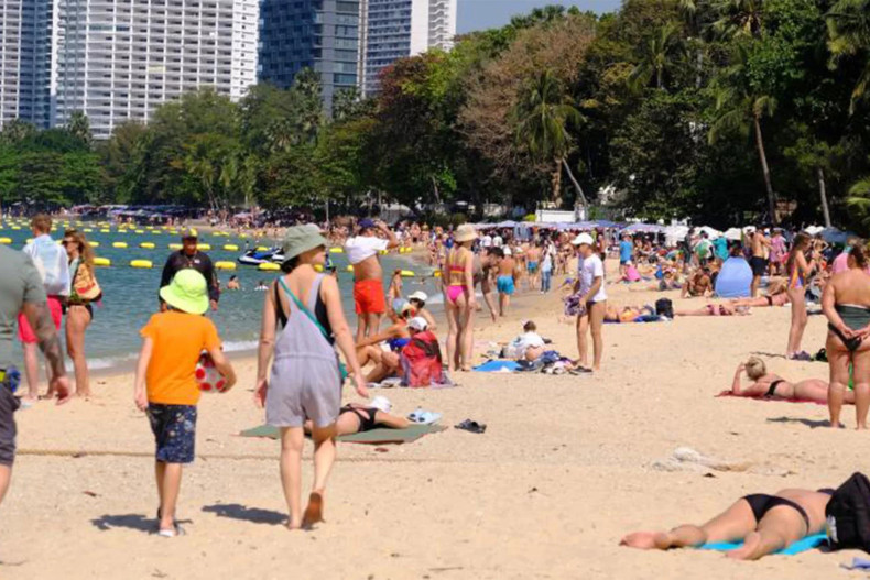 Tourism Ministry to deport misbehaving foreign tourists as new regulation takes effect