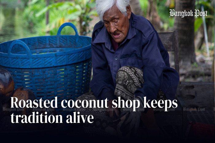 Traditional Bangkok Coconut Shop Preserves Local Craft Amid Urban Development