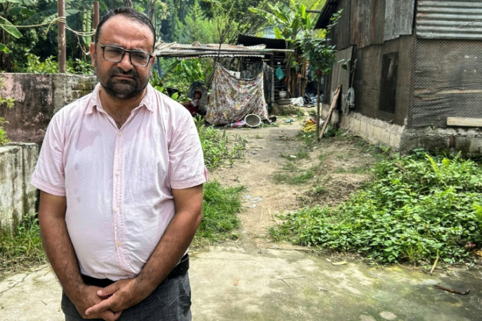 Nepal principal saves 900 students from deadly floodwaters
