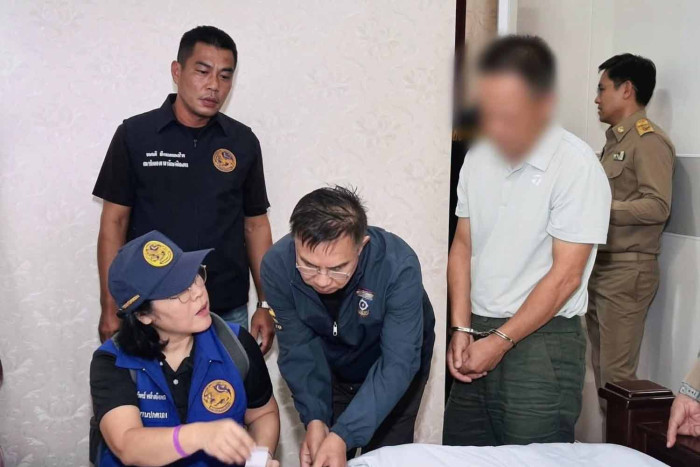 Chinese millionaire fugitive arrested in Pattaya, has fake Thai ID - Bangkok Post