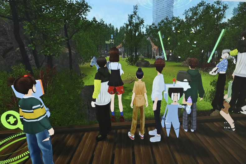 Virtual zoo lifts spirits of children in Japan hospitals