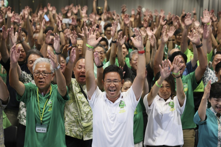 Okinawa voters elect pro-US base governor