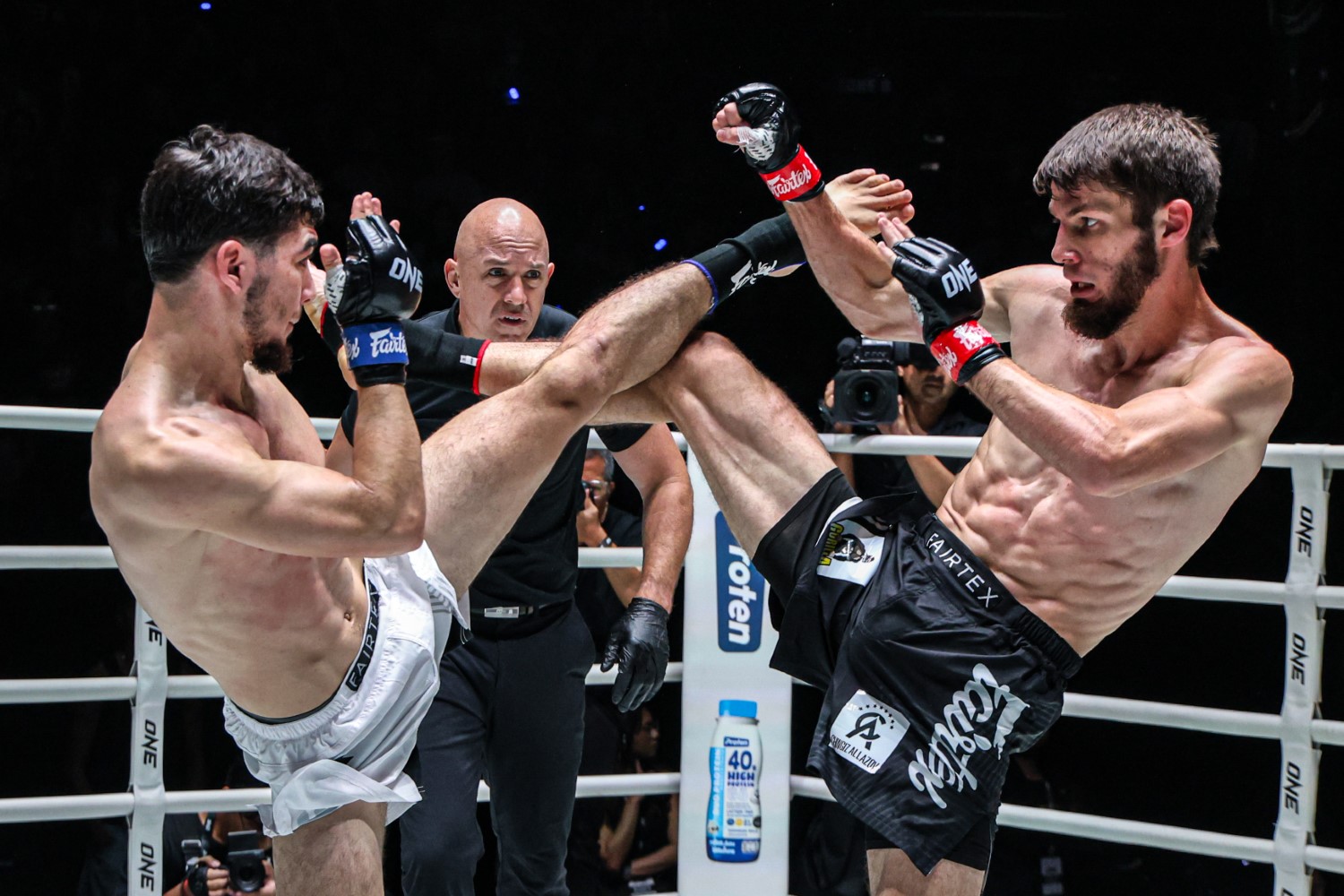 Asadula Imangazaliev exchanges kicks with Aslamjon Ortikov, who is ranked No 1 in ONE Championship&rsquo;s new flyweight Muay Thai rankings