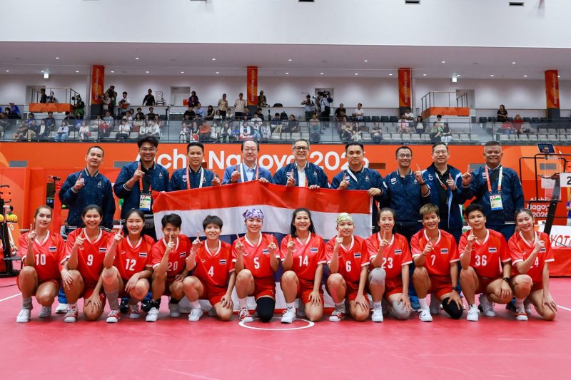 While their male counterparts faltered against Malaysia, the Thai women’s takraw team delivered an outstanding performance against South Korea to take gold and retain their Asian Games crown.
