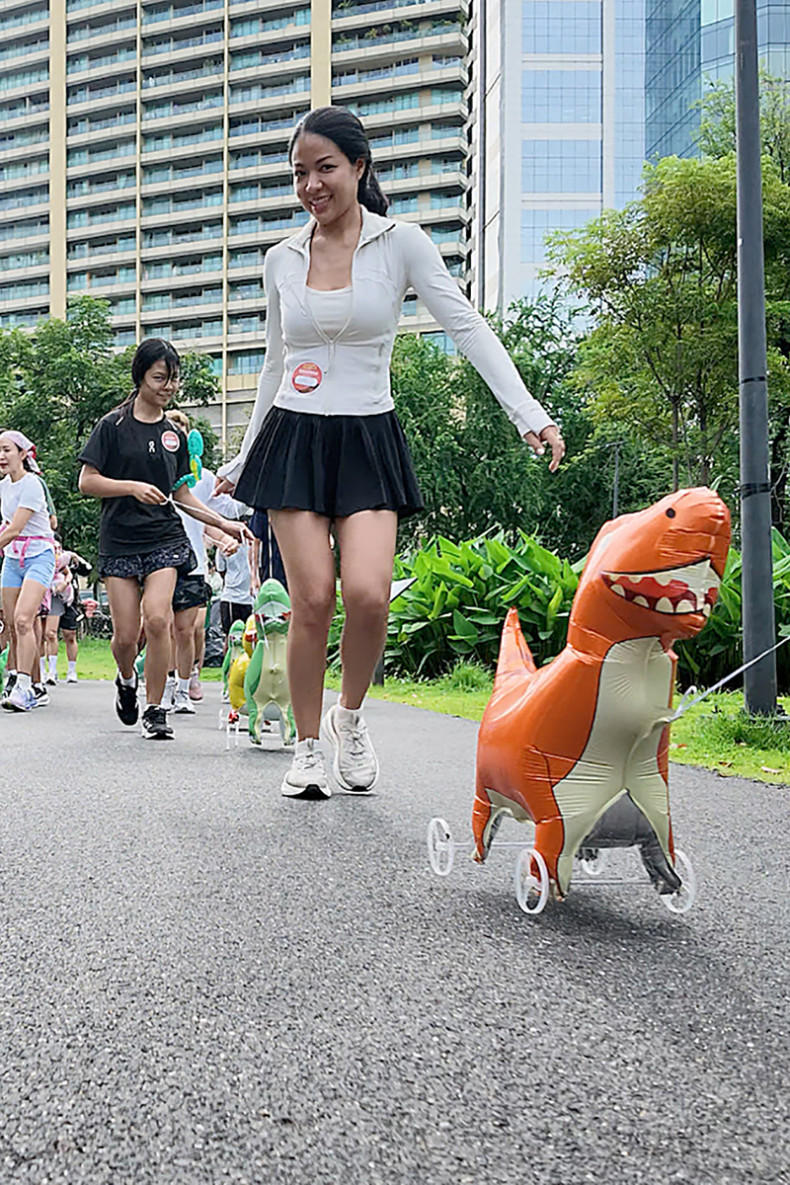 Dinosaur walks offer escape from city loneliness