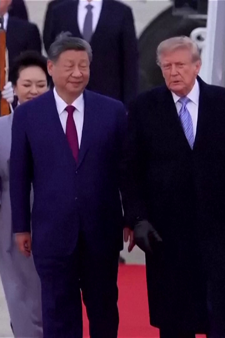 Trump meets Xi: big fanfare, but no breakthrough