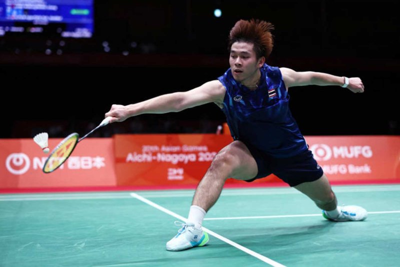 Thailand's Kunlavut Vitidsarn in action during his men's singles semi final match against Indonesia's Alwi Farhan. REUTERS