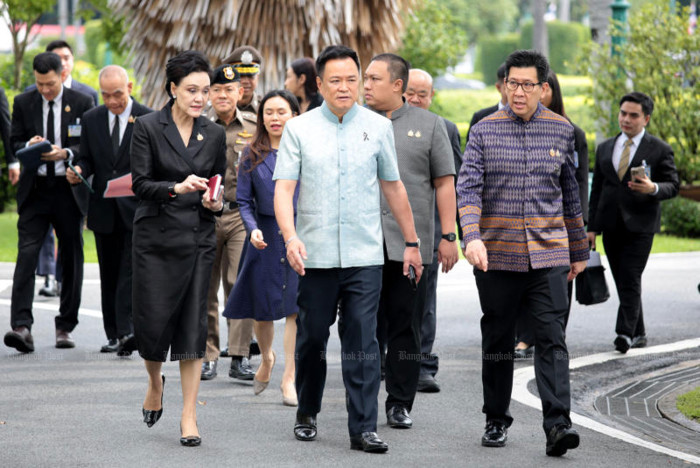 Anutin ready for censure