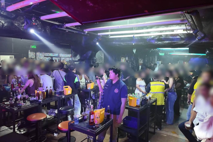 Bar in der Khao San Road nach 31 positiven Drogentests geschlossen