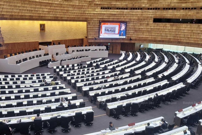 Govt figures unfazed by debate plan