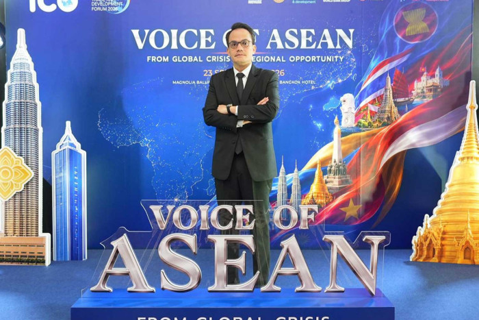 Navigating ASEAN’s Future: Supply Chains, AI Governance, and Sustainability Policies