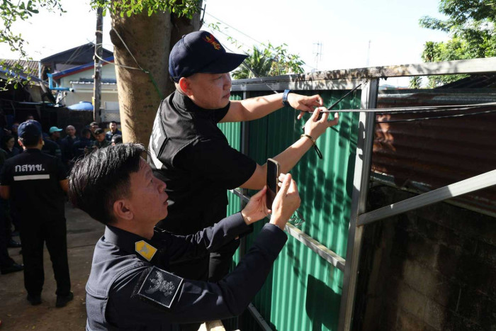 Internet cable found between border house and Myanmar casino - Bangkok Post