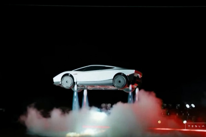 Elon Musk kynnti „fljúgandi" bíl Tesla með þotum