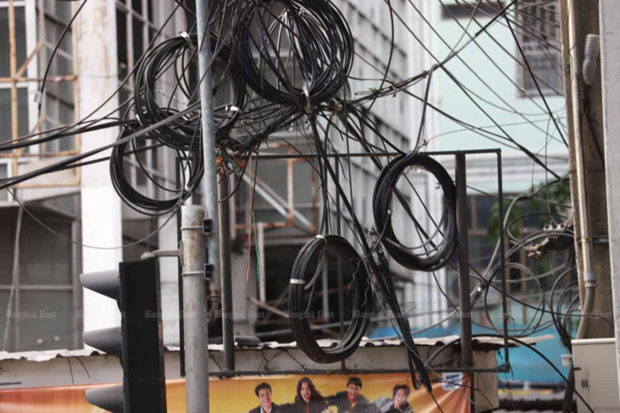 Bangkok Post - Bangkok council seeks cable solutions