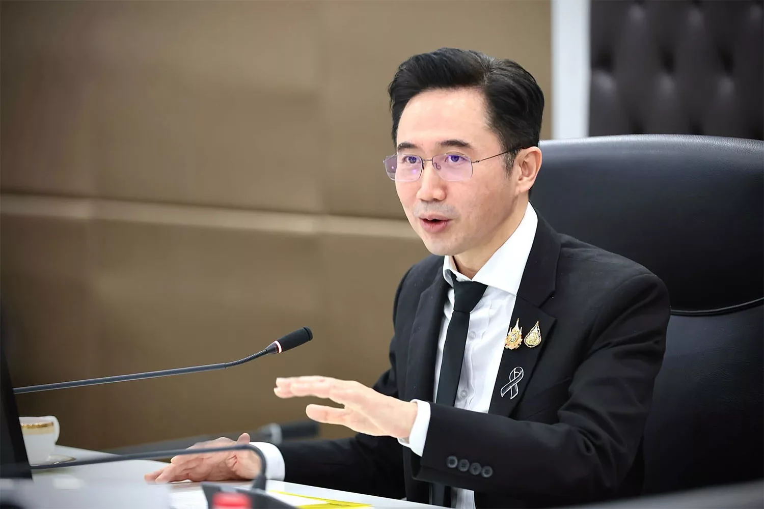Higher Education Minister Yodchanan Wongsawat has instructed agencies under his ministry to inspect and upgrade their systems, while coordinating with other ministries following the warning about PHP programming flaws. (Photo: Ministry of Higher Education, Science, Research and Innovation)