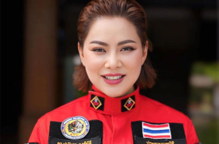 Charity boss suspended - Bangkok Post