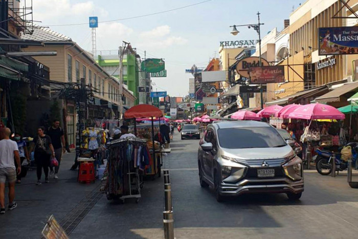 'Nightlife sandbox' to enforce laws on Khao San, Rambuttri - Bangkok Post