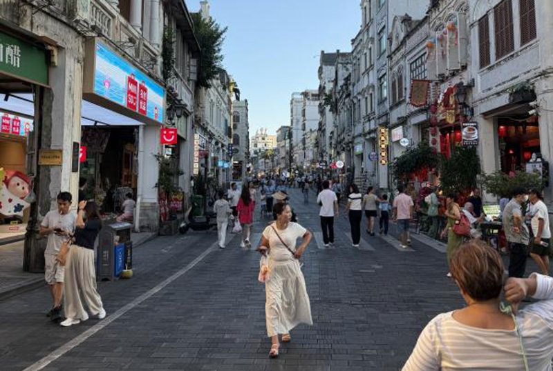 Qilou Old Street, a historic and cultural landmark in downtown Haikou, the capital of Hainan province, serves as a platform for showcasing and distributing Thai products to Chinese consumers. (PHoto: Anucha Charoenpo)