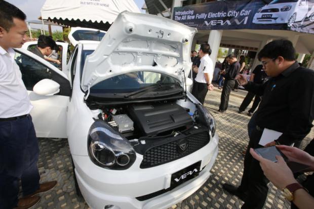 Thai electric car rolls out