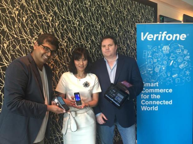 Mr Robson (right) with Verifone executives Apinya Sookthawarakorn and Valli Lakshmanan. The company plans to introduce three electronic data capture products in Thailand this year.