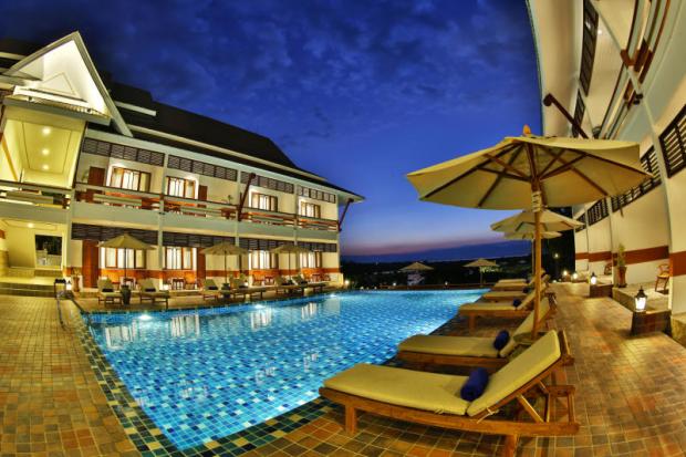 The Paramount Inle Resort at Inle Lake is one of 12 properties with 530 rooms operated by Amazing Hotels & Resorts. It also has two golf courses, two restaurants and a travel agency. Amazing Hotels & Resorts