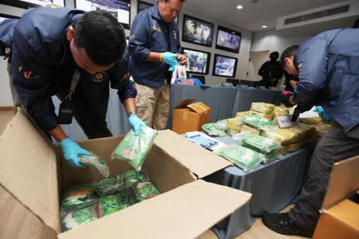 Bangkok Post - 5 arrested as police seize Malaysia-bound drugs haul