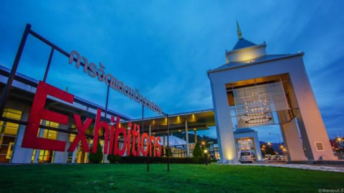 Reflection about mice industry picture