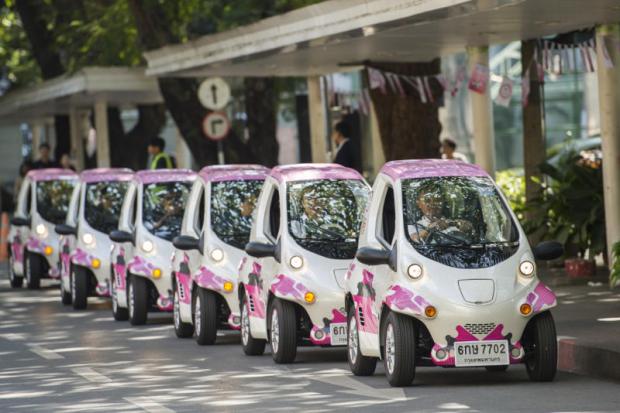 Toyota researches car-sharing model