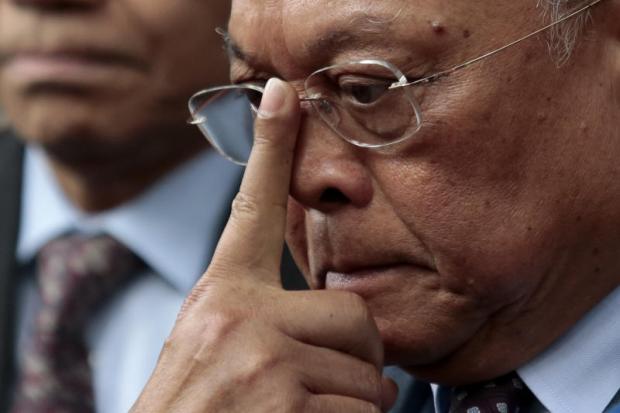 Suthep 'starting new party'