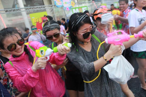 Tourism boom sparks pre-Songkran deals