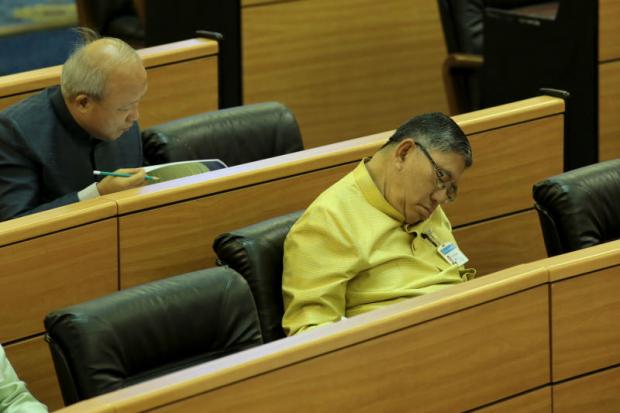 Snoozing lawmakers 'unwell', says Peerasak