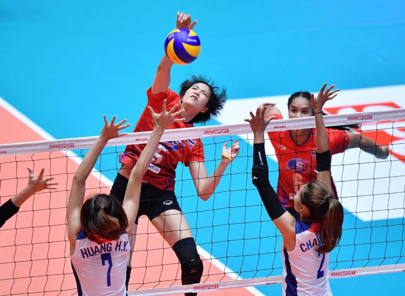 Thai spikers rally to beat Taiwanese in Asian opener