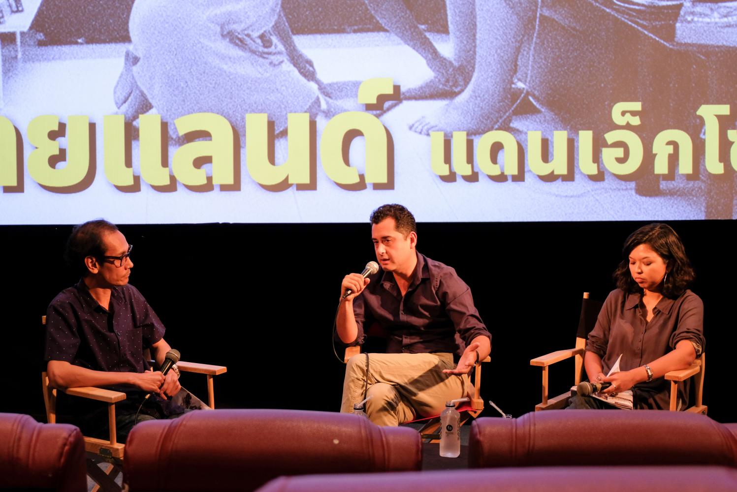 Tom Waller, centre, and Wikanda Promkhuntong, right, join a discussion on the exoticism of Thailand in foreign films. Kong Rithdee, left, served as moderator. Photo: Melalin Mahavongtrakul