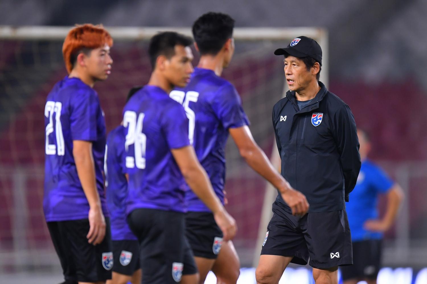 Score goals, Nishino tells Thais