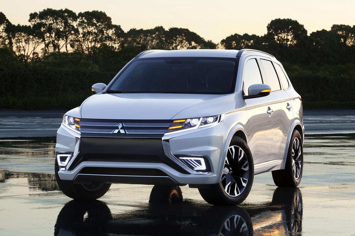 Mitsubishi Schedules 2021 Phev Debut