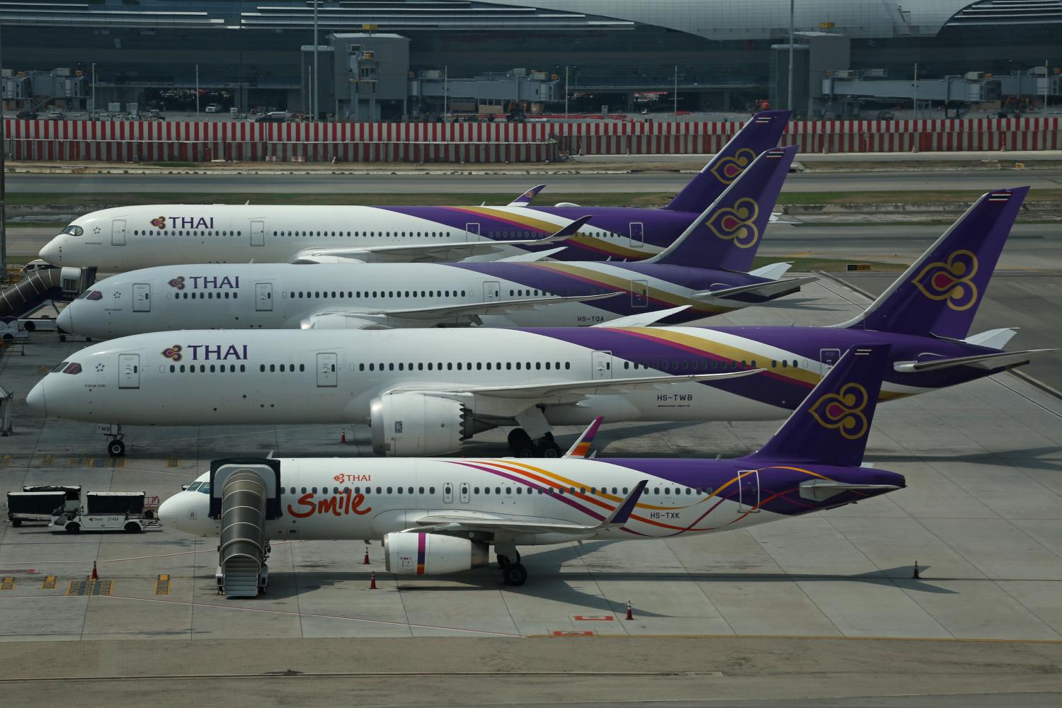 THAI jets grounded at Suvarnabhumi airport. The airline cancelled all flights from April 1. (Photo by Varuth Hirunyatheb)