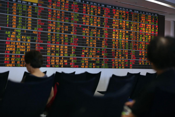 Emboldened by rule tweaks, retail investors flock to bourse