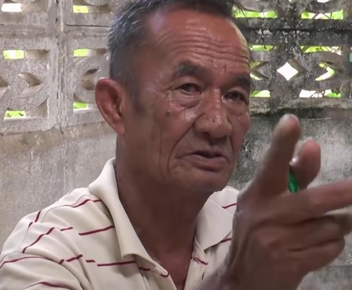 Bow before the snake, ex-cop kills thug, cat lover stung