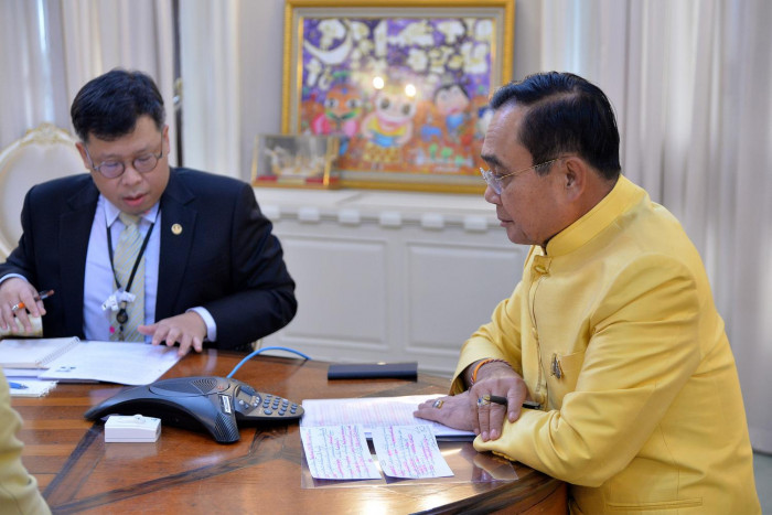 Prayut lures Chinese back