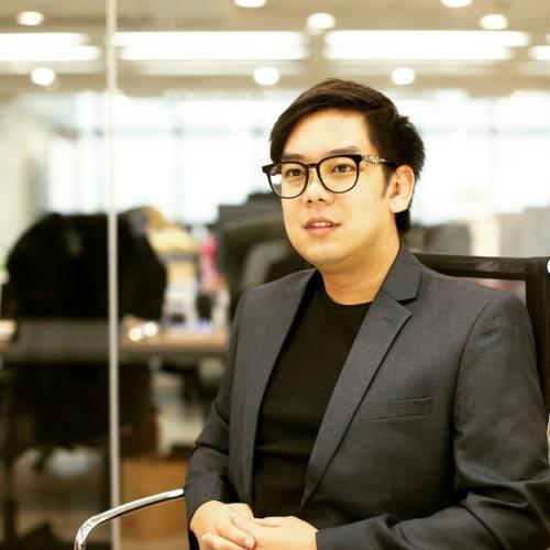 Pattaraporn Bodhisuwan, president of the Thailand Tech Startup Association, urges the government to ramp up efforts to draw more angel investors and venture capitalists to local startups.