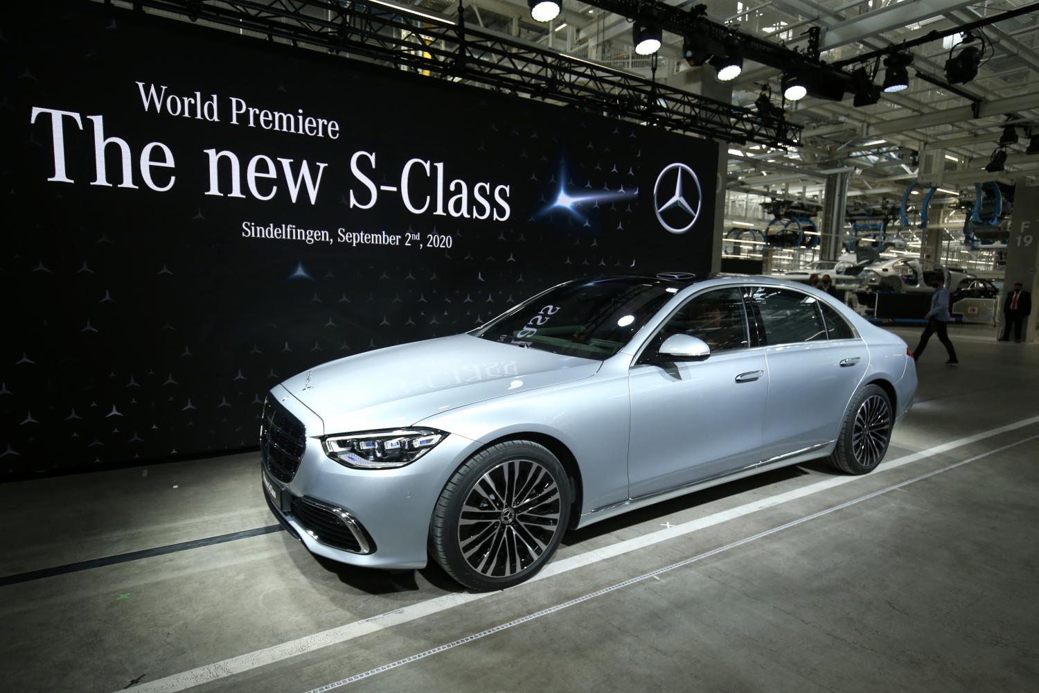 The new Mercedes-Benz S-Class sedan is pictured during its presentation at the Daimler production plant in Sindelfingen on Wednesday. (Reuters photo) The new Mercedes-Benz S-Class sedan is pictured during its presentation at the Daimler production plant in Sindelfingen on Wednesday. (Reuters photo)