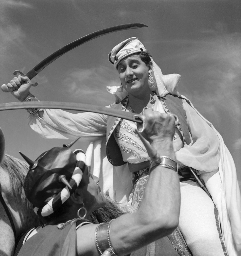 June 15, 1920 is the birthday of Italian actor Alberto Sordi, who was the lead actor in Federico Fellini's first feature film, The White Sheik (1952). Italian Film Festival Bangkok