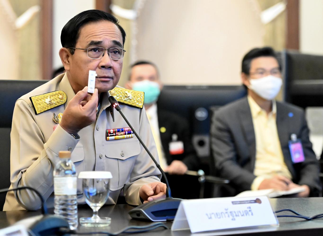 Prayut seeks tighter migrant clampdown