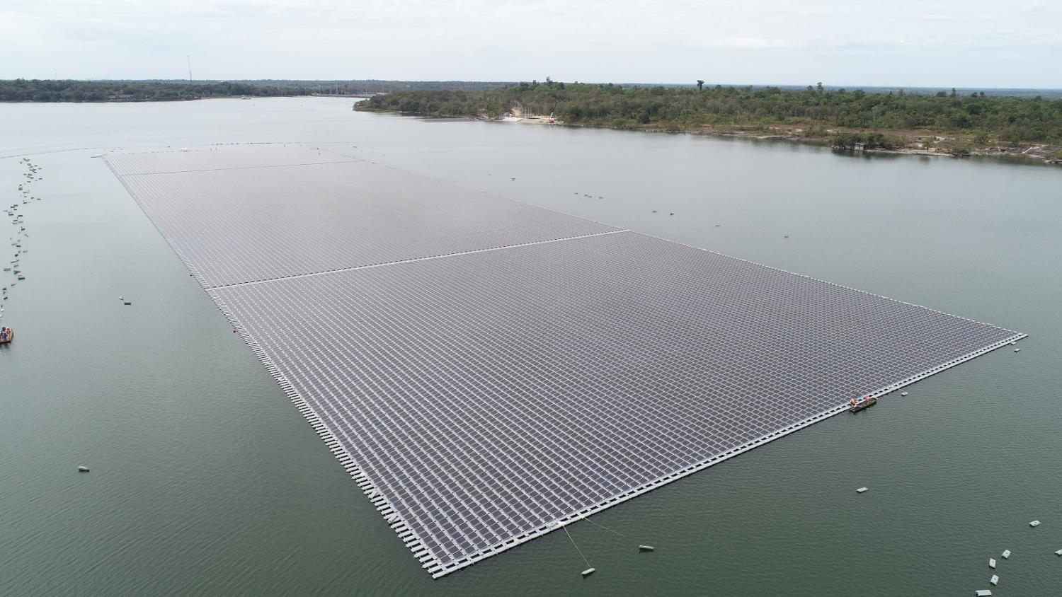 EGAT's floating solar power farm, with a capacity of 45 megawatts, at Sirindhorn Dam in Ubon Ratchathani province.