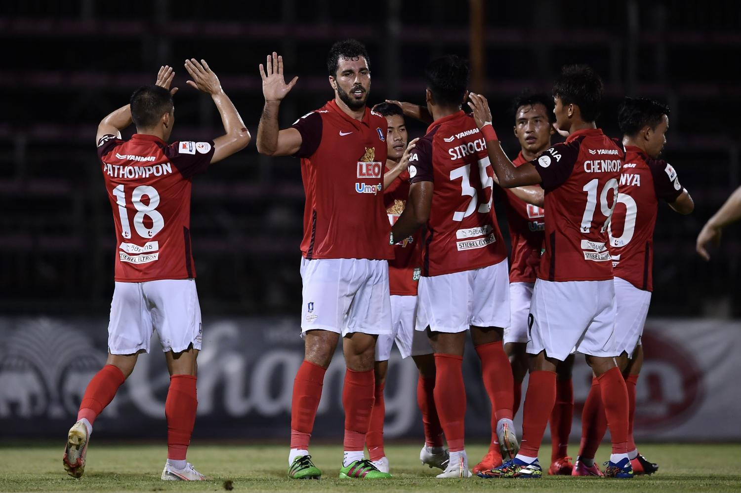 BG Pathum United's Victor Cardozo (second left) celebrates after scoring against Samut Prakan in Thai League 1 on Sunday. BG Pathum United's Victor Cardozo (second left) celebrates after scoring against Samut Prakan in Thai League 1 on Sunday.