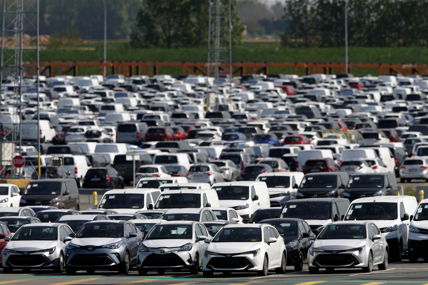 New cars are seen parked at Toyota Motor Corp's plant in Onnaing, France. (Photo: Reuters) New cars are seen parked at Toyota Motor Corp's plant in Onnaing, France. (Photo: Reuters)