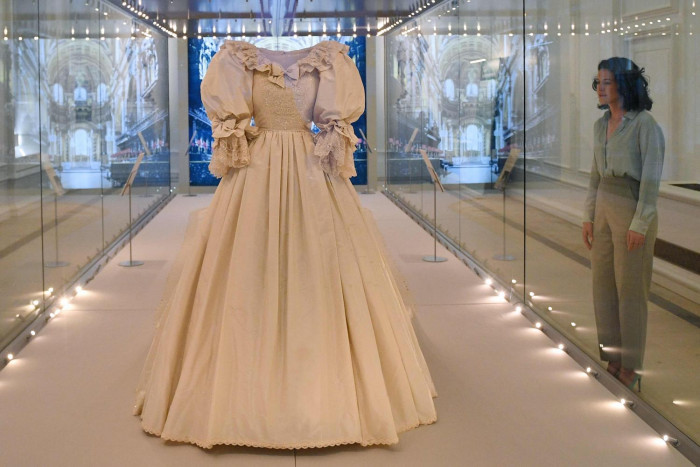Diana's iconic wedding dress is star of royal fashion exhibit - Vimarsana News